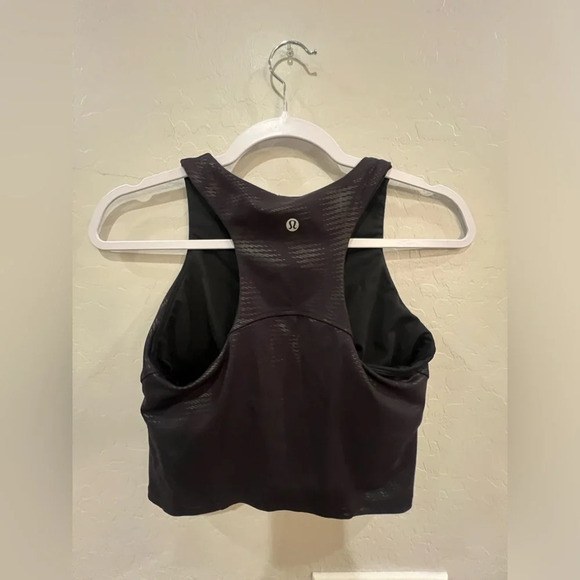 Lululemon size AMP fitness top - Picture 3 of 4